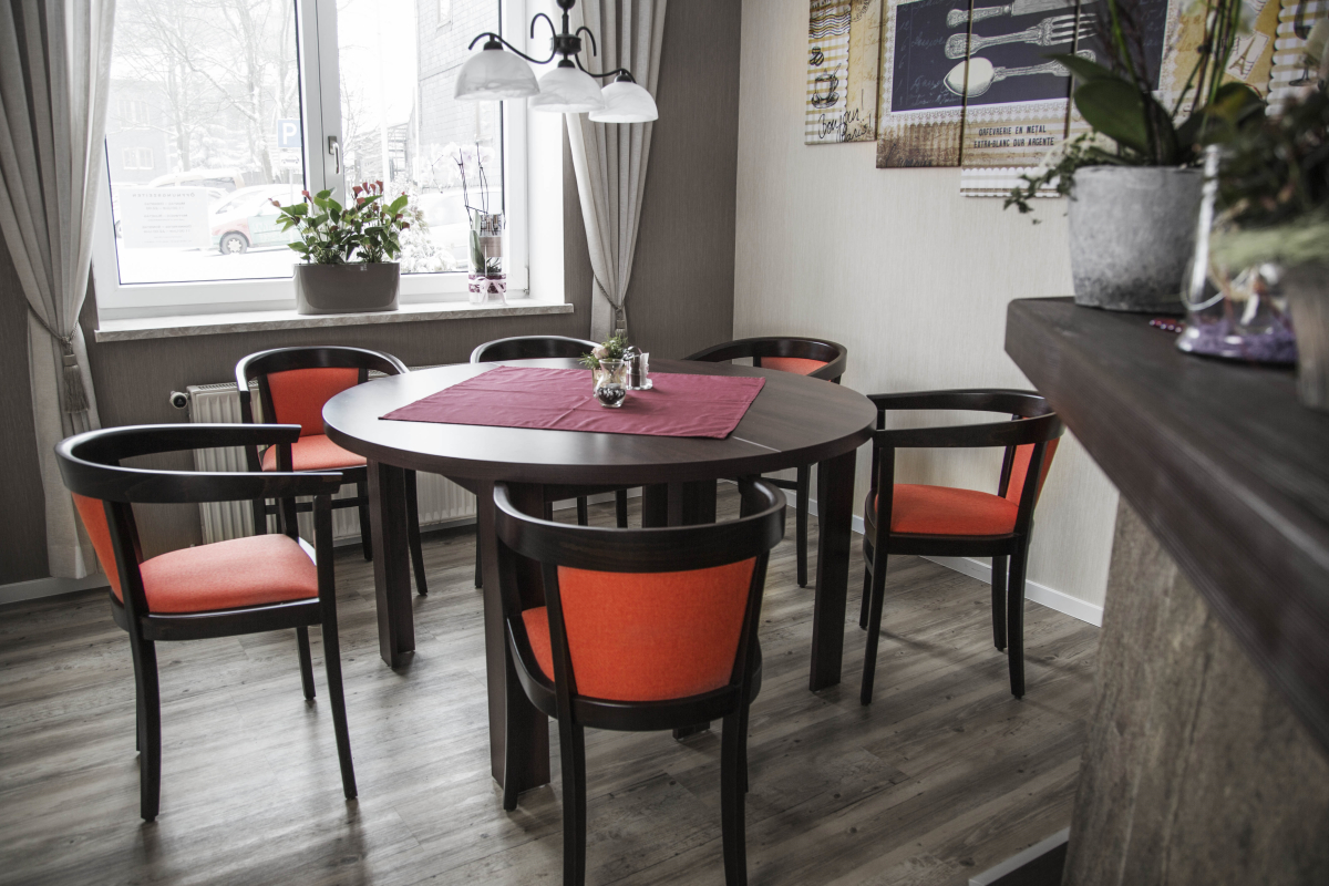 Hotel Restaurant Oberland Neuhaus am Rennweg - Foto: 