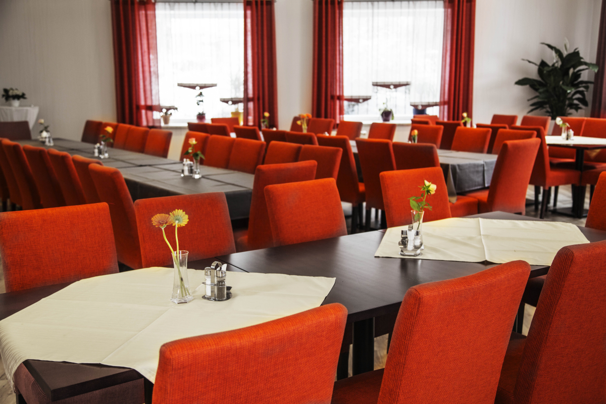 Hotel Restaurant Oberland Neuhaus am Rennweg - Foto: 