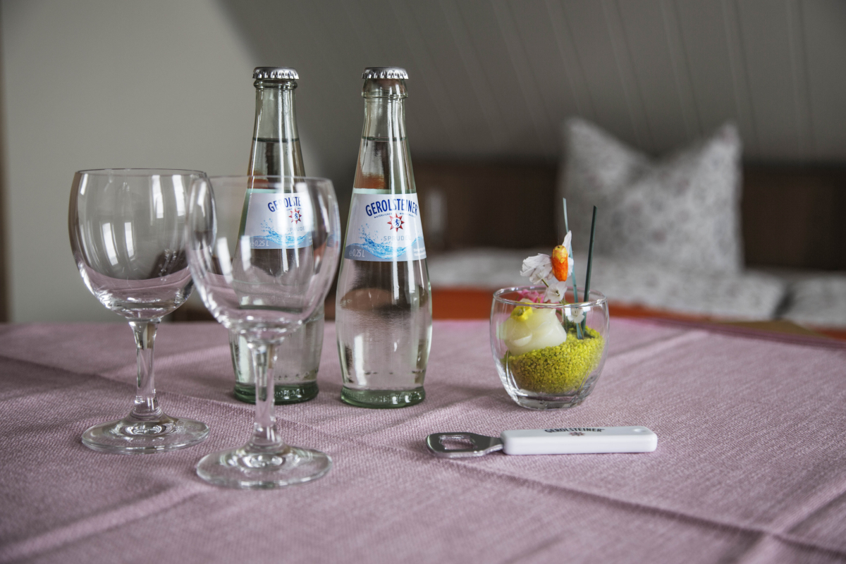 Hotel Restaurant Oberland Neuhaus am Rennweg - Foto: 