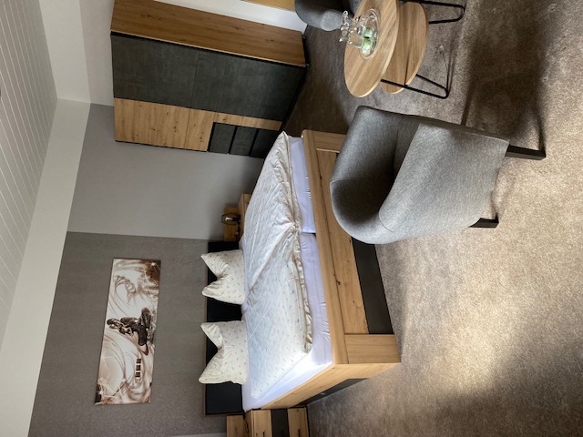 Hotel Restaurant Oberland Neuhaus am Rennweg - Foto: 
