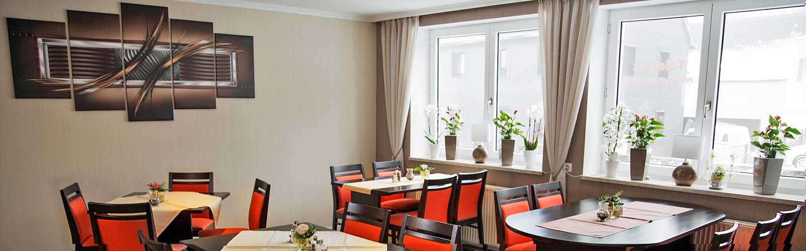 Oberland Hotel | Restaurant - Neuhaus am Rennweg - im grünen Herzen Thüringens