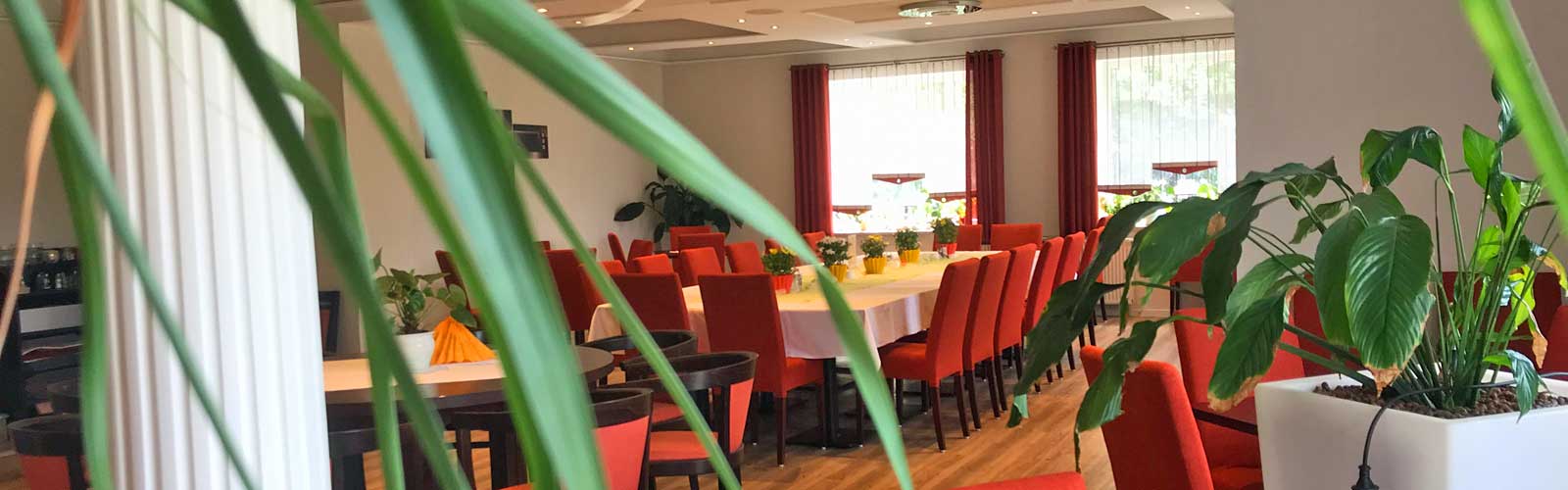 Oberland Hotel | Restaurant - Neuhaus am Rennweg - im grünen Herzen Thüringens